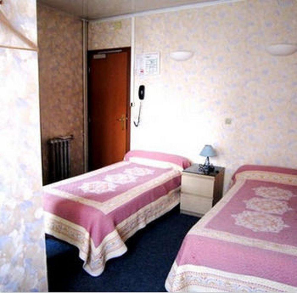 Hipotel Voltaire Bastille 3* Parigi