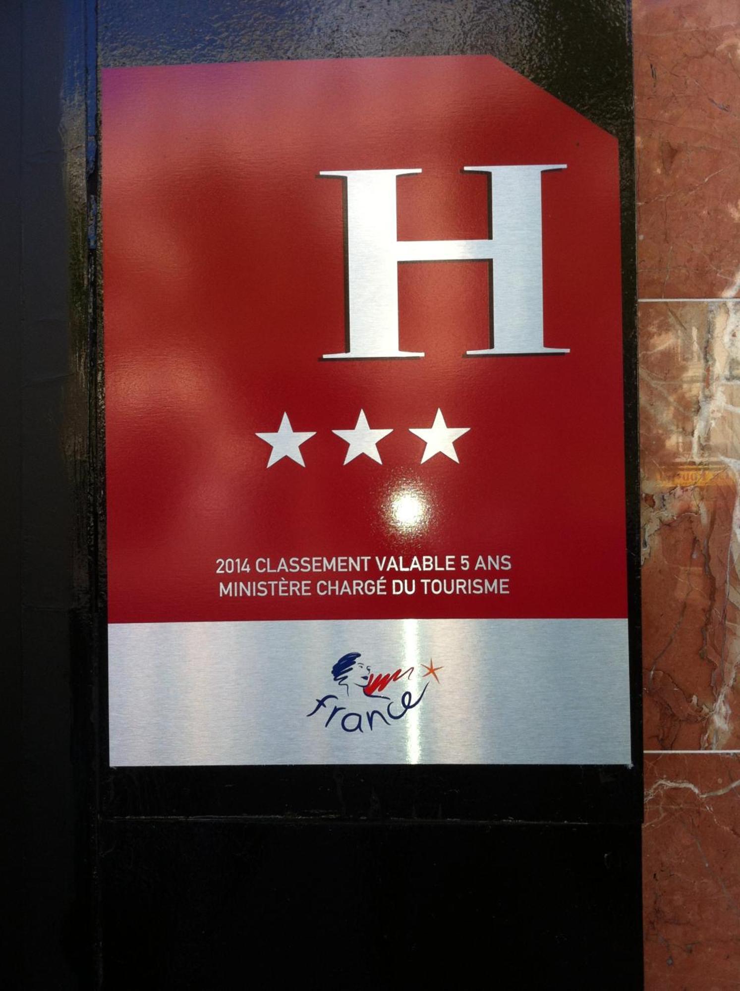 Hipotel Voltaire Bastille Parigi
