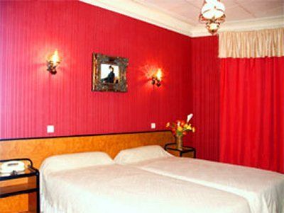 Hipotel Voltaire Bastille 3* París